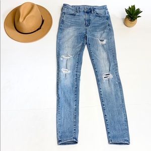 America Eagle Super Stretch Distressed Jeans